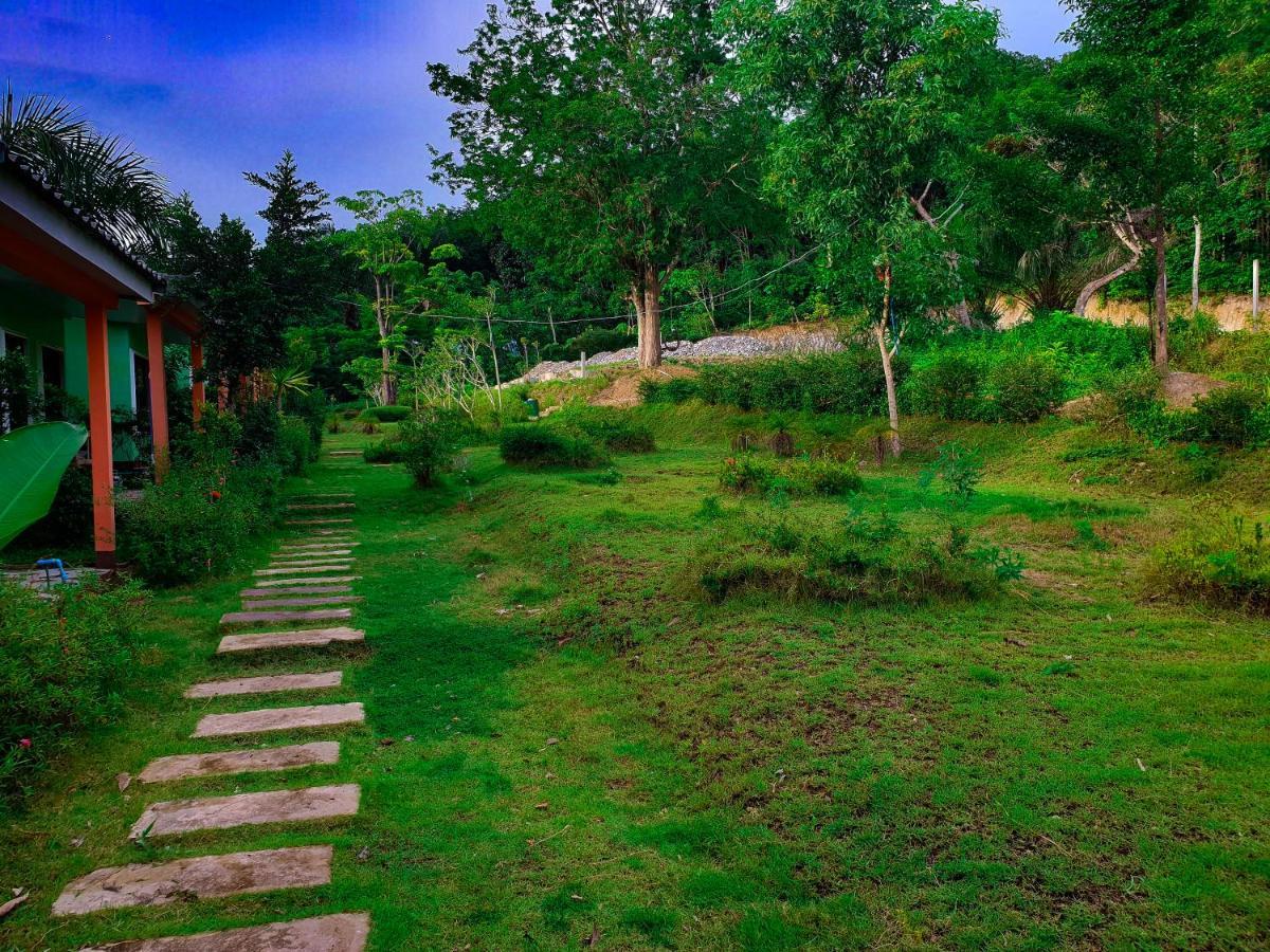 Rubber Tree Resort Ko Lanta Esterno foto